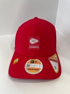 New Era Chiefs Sideline 2025 Red 39THIRTY Stretch Fit Hat NWT